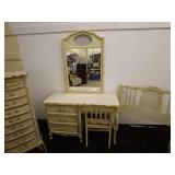 Vintage French Provincial Style Bedroom Furniture Set
