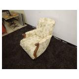 Vintage arm chair rocker. Good shape!