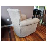 Toupe Tac Swivel Arm Chair