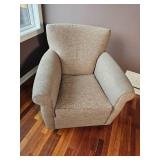 Toupe Tac Swivel Arm Chair