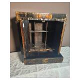 Chinoiserie Lacquer Finish Tea Box