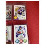 (8) Brett Favre Vikings Cards