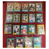 Loaded 19-Card Lot of 1986 Topps Football Cards