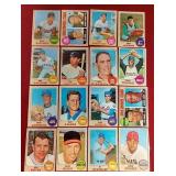 (16) 1968 Topps Baseball Cards