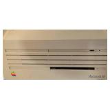 Nostalgic Apple Macintosh SE Super Drive Personal Computer & Accessories