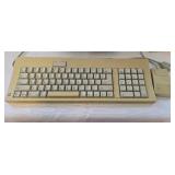 Nostalgic Apple Macintosh SE Super Drive Personal Computer & Accessories