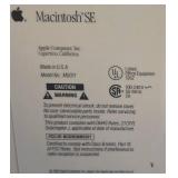 Nostalgic Apple Macintosh SE Super Drive Personal Computer & Accessories