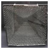 NEW (LIKE NEW) MINNOW TRAP / HEAVY DUTY BUCKET