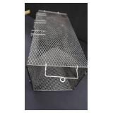 NEW (LIKE NEW) MINNOW TRAP / HEAVY DUTY BUCKET