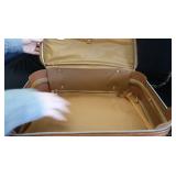 ICE CREAM CHAIR AND SUITCASE