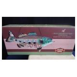 NIB MESH LARGEMOUTH BASS BIRDFEEDER / PLANO TACKLE BOX