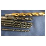 DRILL BITS W/ DECORATIVE CANS