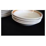 VINTAGE TUPPERWARE / USA DISHES