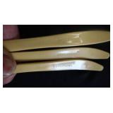 VINTAGE TUPPERWARE / USA DISHES