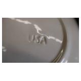 VINTAGE TUPPERWARE / USA DISHES