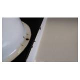 ENAMELWARE WASHTUB AND TRAY