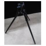 NEEWER RING LIGHT KIT  LIKE NEW