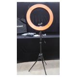 NEEWER RING LIGHT KIT  LIKE NEW