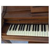 Hammond Upright Piano
