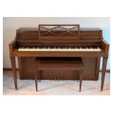 Hammond Upright Piano