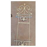 Pair of Metal Wall Hanging Plate Racks