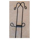 Pair of Metal Wall Hanging Plate Racks