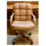 Vintage Solid Wood Pedestal Table with Four Chairs