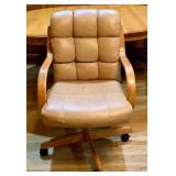 Vintage Solid Wood Pedestal Table with Four Chairs