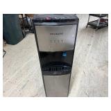 Frigidaire Water Dispenser
