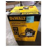 DEWALT 10 Gal. Stainless Steel Wet/Dry Vacuum Customer Returns See Pictures