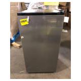 Vissani 3.2 cu. ft. Mini Refrigerator in Stainless Steel  Customer Returns See Pictures