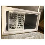 Magic Chef 7.0 cu. ft. Chest Freezer in White Damaged Customer Returns See Picures