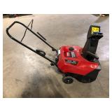 Toro Power Clear 518 ZE 18 in. Self-Propelled Single-Stage Gas Snow Blower  Customer Returns See Pictures