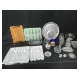 Assorted Kitchen Items Lot