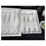 Assorted Kitchen Items Lot