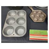 Lot of Assorted Kitchen Cookware and Bakeware