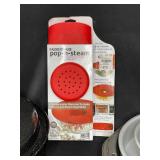 Lot of Assorted Kitchen Cookware and Bakeware