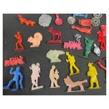 Vintage Toy Lot with Tonka Trucks, Racing Boats, and Assorted Figures