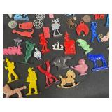 Vintage Toy Lot with Tonka Trucks, Racing Boats, and Assorted Figures