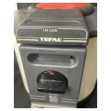 Assorted Kitchenware and Small Appliances - Lot