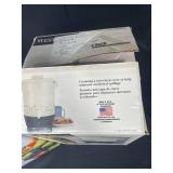 Lot of Beverage Dispenser, Juicer/Steamer and Party Perk