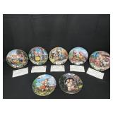 Set of 8 Danbury Mint M.I. Hummel Little Companions Collector Plates