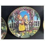 Set of 8 Danbury Mint M.I. Hummel Little Companions Collector Plates