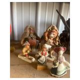 Trolls & wood figures