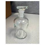 33 - Bottles Dropping, 200ml With Flat Glass Stopper