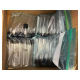 60 - Test Tubes Round Bottom With Screw Cap 20 x 125mm 