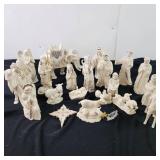 Beautiful 21 Piece Lenox China Jewels Nativity Set