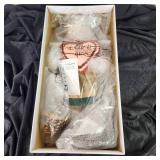 Hummel Figurine #52323 Valentine Gift Hum 524 New Open Box