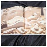 LLADR5O The Magic World Of Porcelain Book 11 x 10"