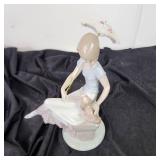 LLADRO 07612 Picture Perfect Figurine Good Condition